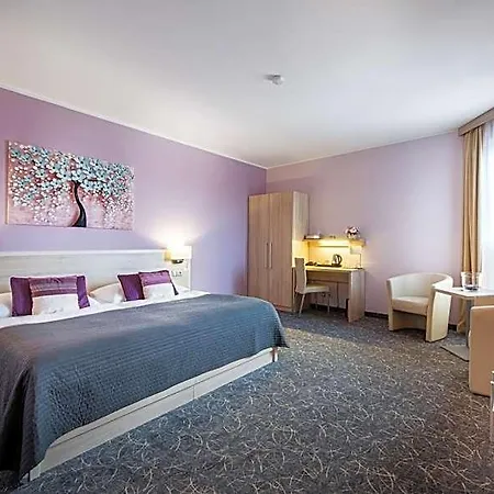 Mlynska Hotel 3*
