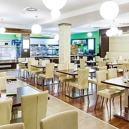 Mlynska Hotel 3*