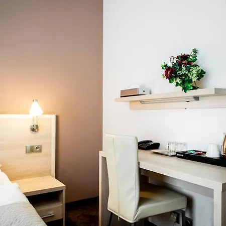 Hotel Mlynska 3*